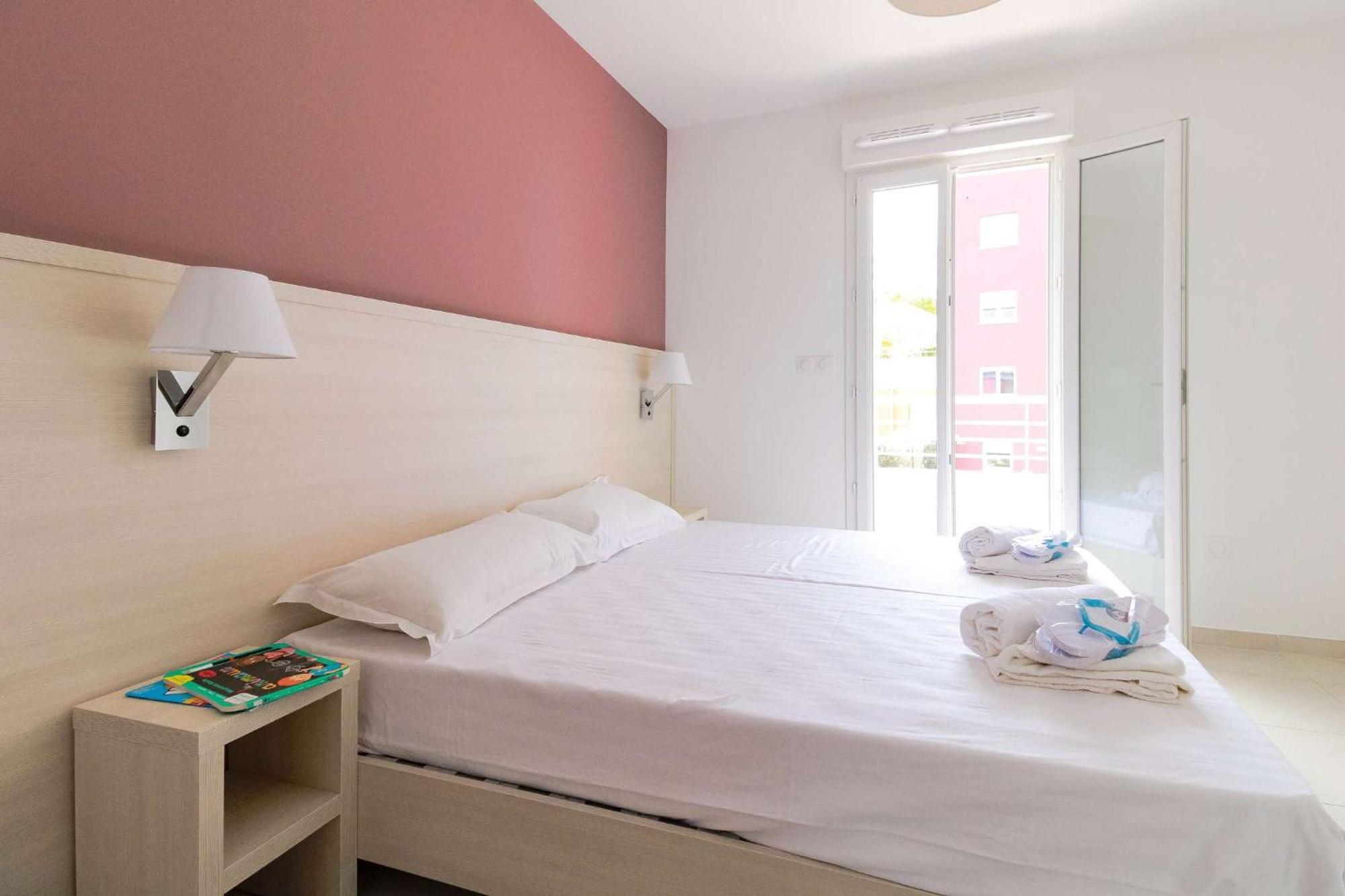 Select'So Home - Residence Le Poseidon - Mazet En Duplex - Prestations De Qualite & Services Hoteliers - Pos-G Bormes-les-Mimosas Bagian luar foto
